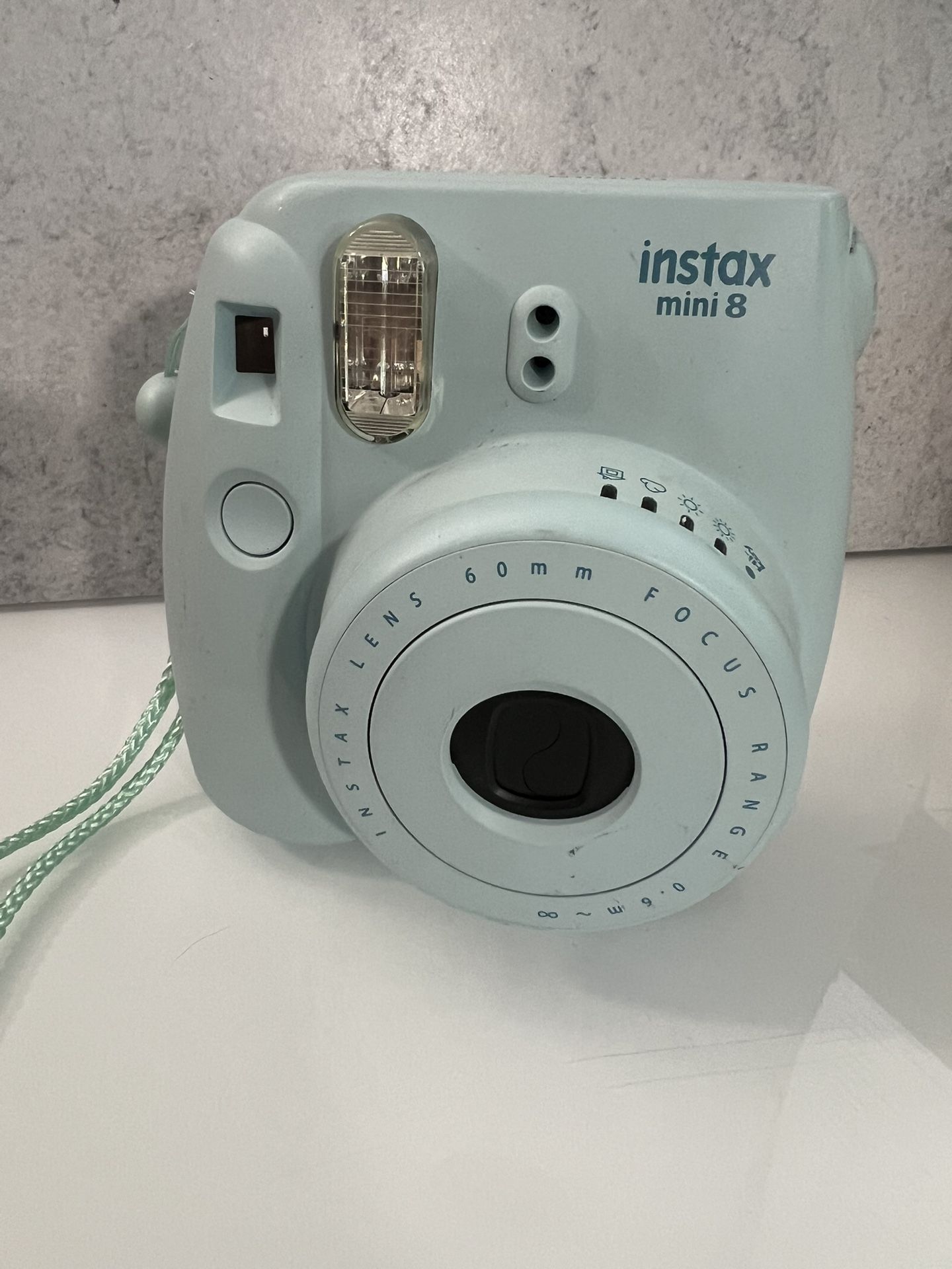 Instax Mini 8 Polaroid Camera