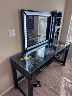 Black Vanity