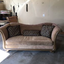 Bernhardt Beautiful Sofa And Oversized Chair 