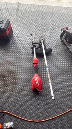 Milwaukee M18 Fuel weed trimmer