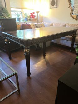 ANTIQUE SOLID WOOD DINING TABLE