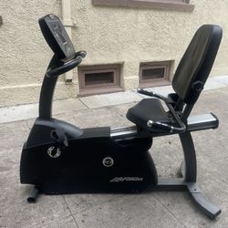 Life Fitness R3 Recumbent Bike Life Cycle