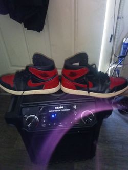 2009 Jordan 1  High-Top (RED & BLACK)