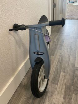 FirstBike balance bike with brake