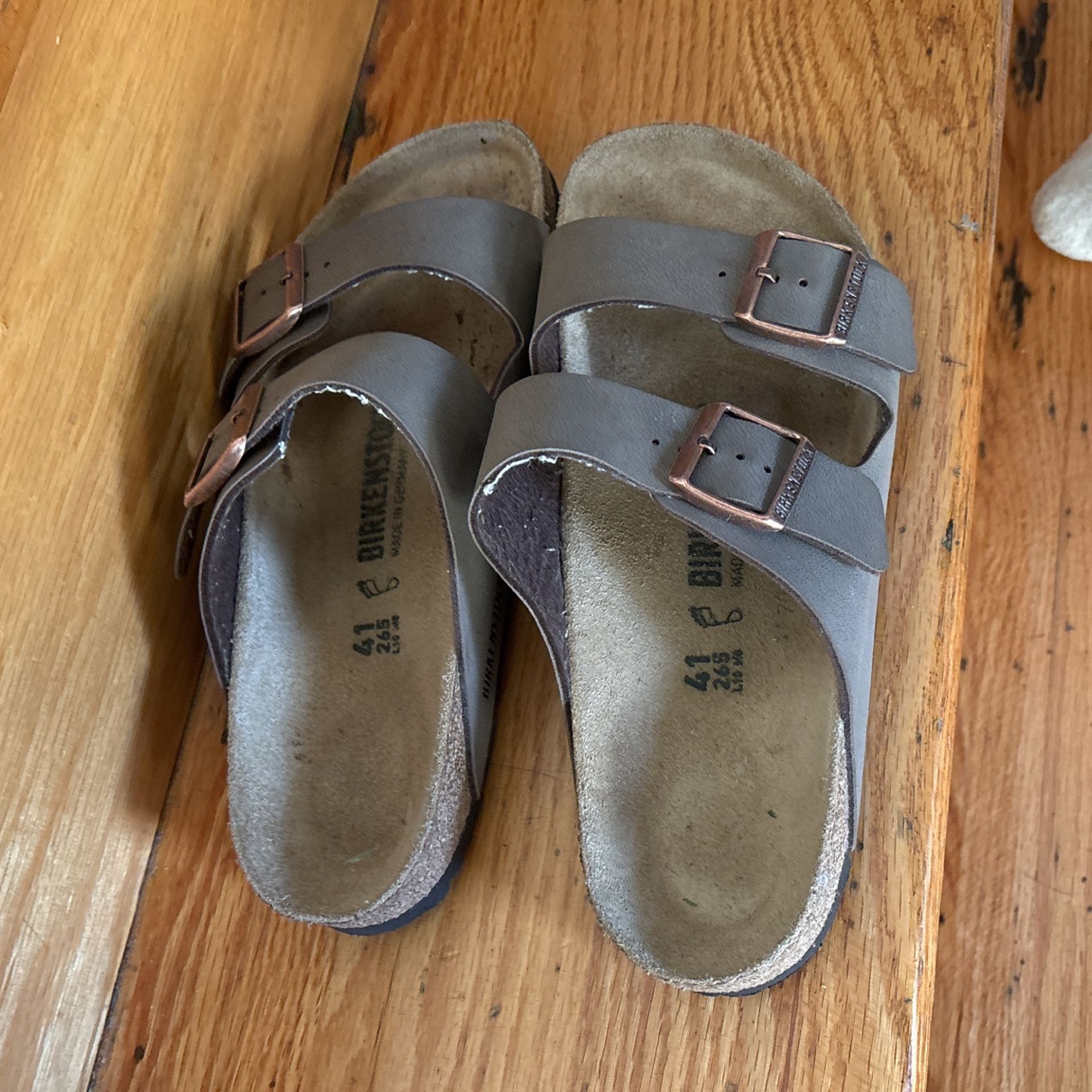Birkenstock men's arizona footbed sandals