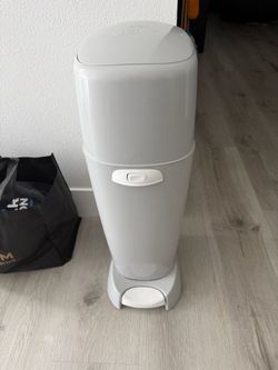 Diaper Genie Complete