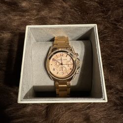 Rose Gold Michael Kors Watch (Willing to negotiate price)