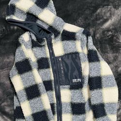 Fleece H&M Hooded Jacket. Size 6. $10