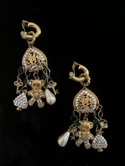Beautiful Pair Of Earrings 