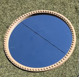 Round Mirror