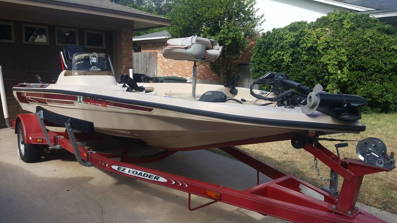 2000 Pro Gator 170 V with a 2001 Mercury engine with very low hours