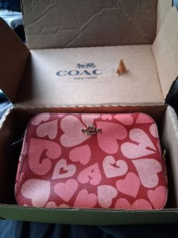 CROSS BODY COACH PURSE