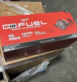 Milwaukee 7-1/4” Rear Handle Circular Saw Tool Only 