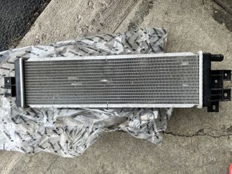 OEM Infiniti Q50 Intercooler