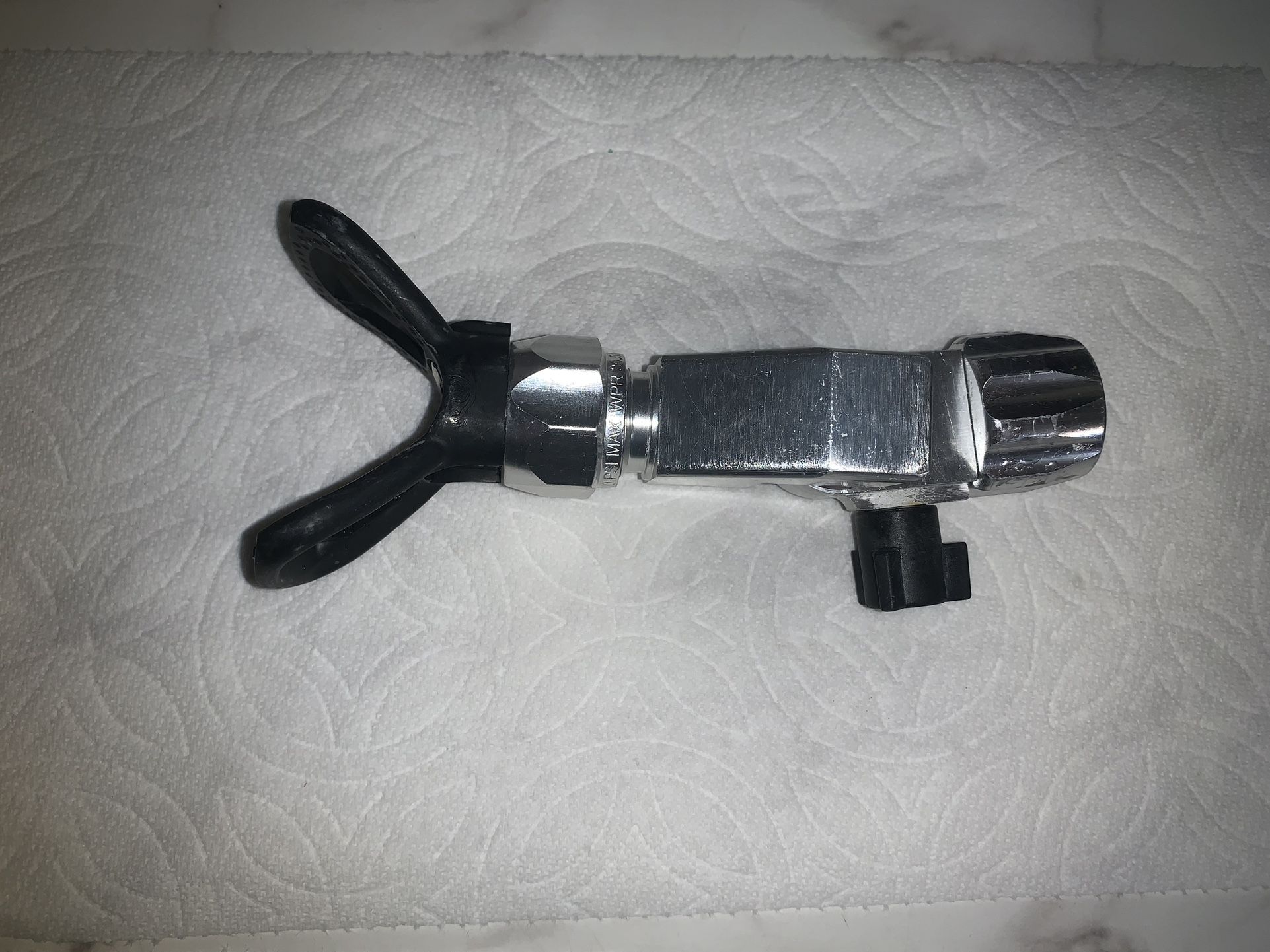 Spray Tip Swivel 