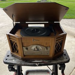 Emerson: Four In One Vintage Classic Turntable, Rio Wood Stereo System Am/Fm Radio, Cassette Player 