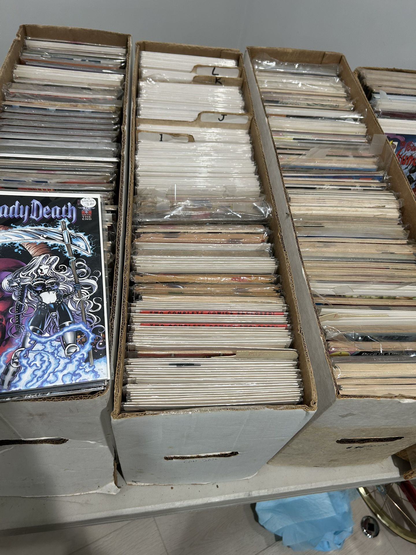 4 Long Boxes Full If Comics