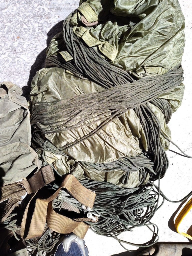 T-10 Military Parachute (2 Parachutes)