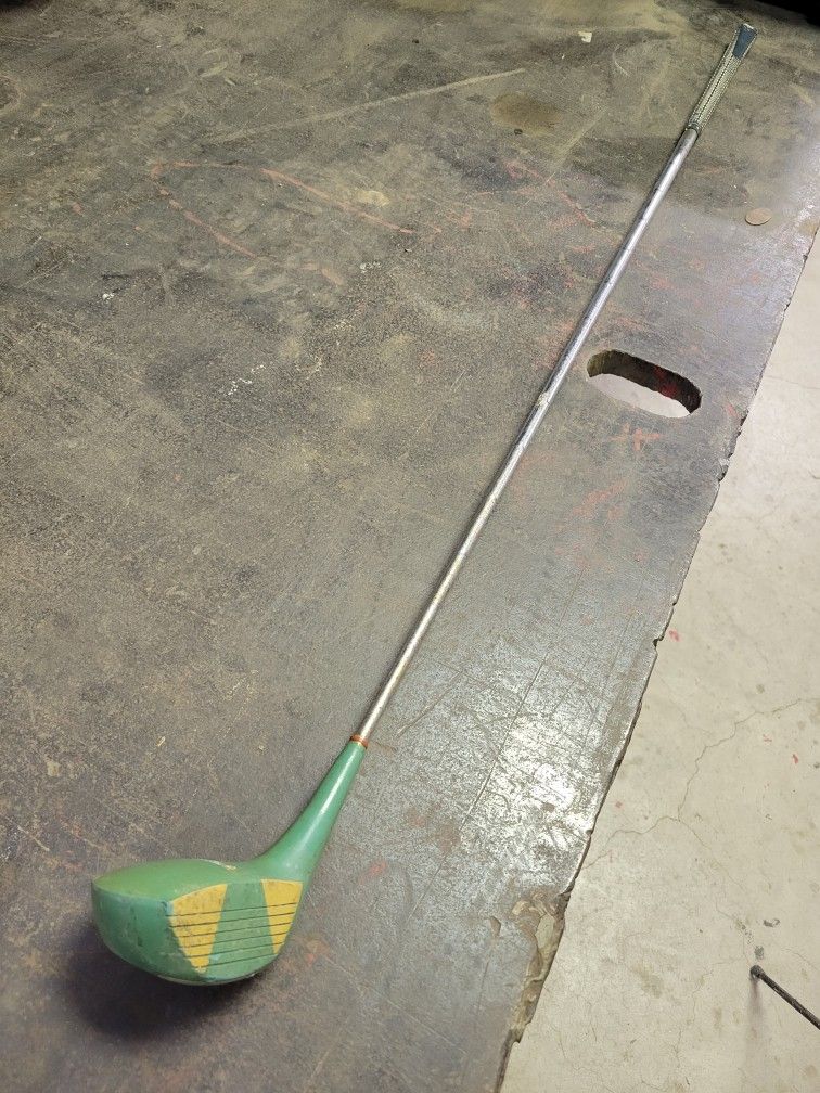 Vintage Wooden Driver Righty