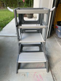 Toddler Tower