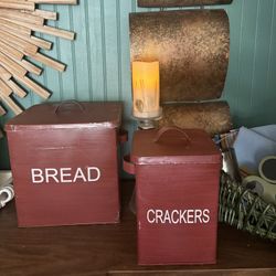Vintage Country Farmhouse Two's Company Red Metal Bread & Cracker Nesting Storage Boxes