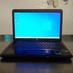 HP Pavilion 2000 Windows 10 Laptop