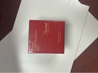 Baccarat Rouge 540 candle new