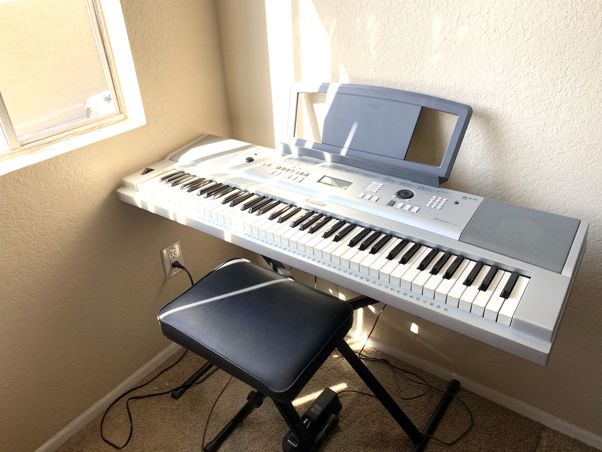 Yamaha Grand Keyboard w/stand, piano bench, pedals, & music stand