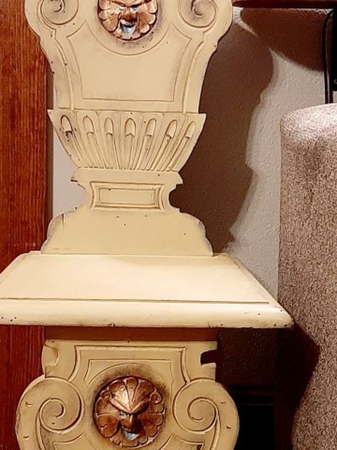 Lions Head Chair/plant Stand