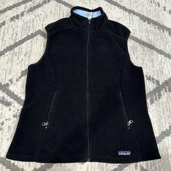 Patagonia women’s vest size L