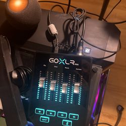 TC Helicon GoXLR MINI Online Broadcast Mixer with USB/Audio Interface and  Midas Preamp, Officially Supported on Windows