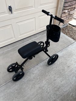 Knee scooter