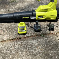Ryobi 18 V whisper, series leaf blower battery and charger used 