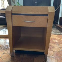 2 Nightstand 