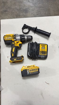 DeWalt XR 20V Hammer Drill with Battery & Charger