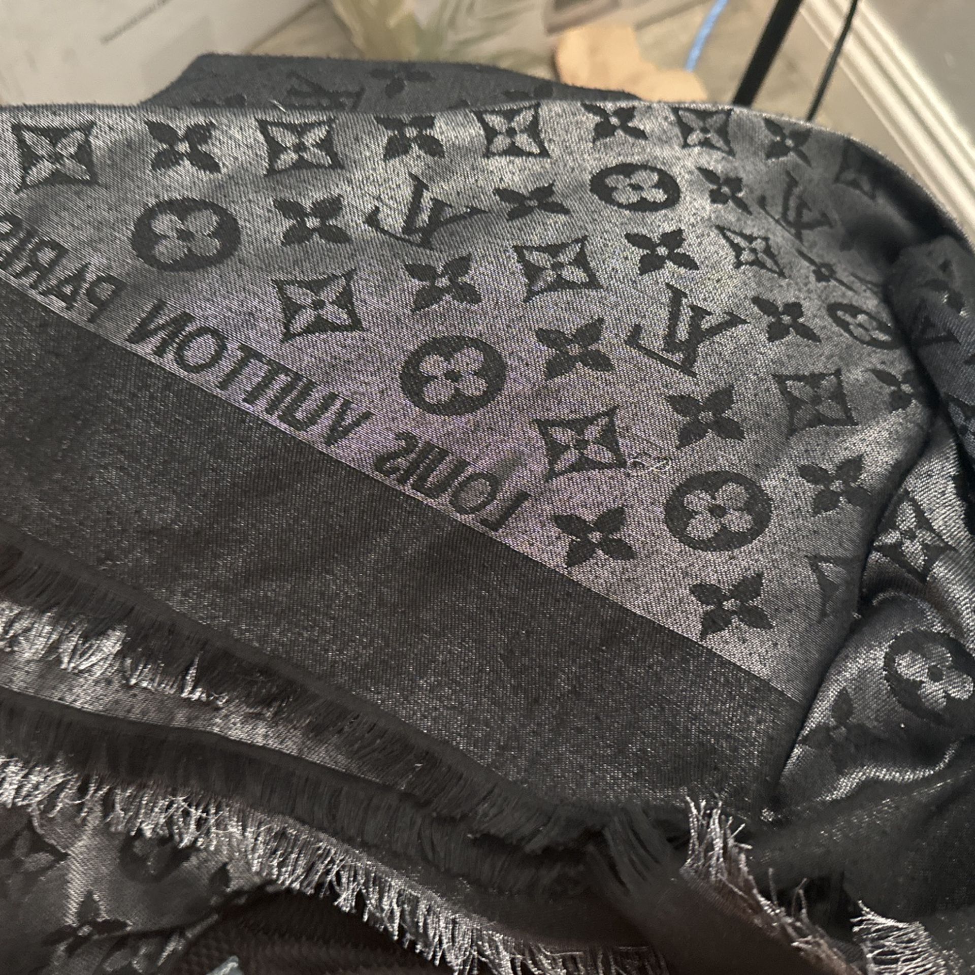 Louis Vuitton Scarf