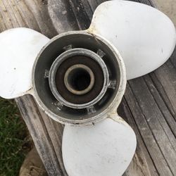 Johnson outboard propeller