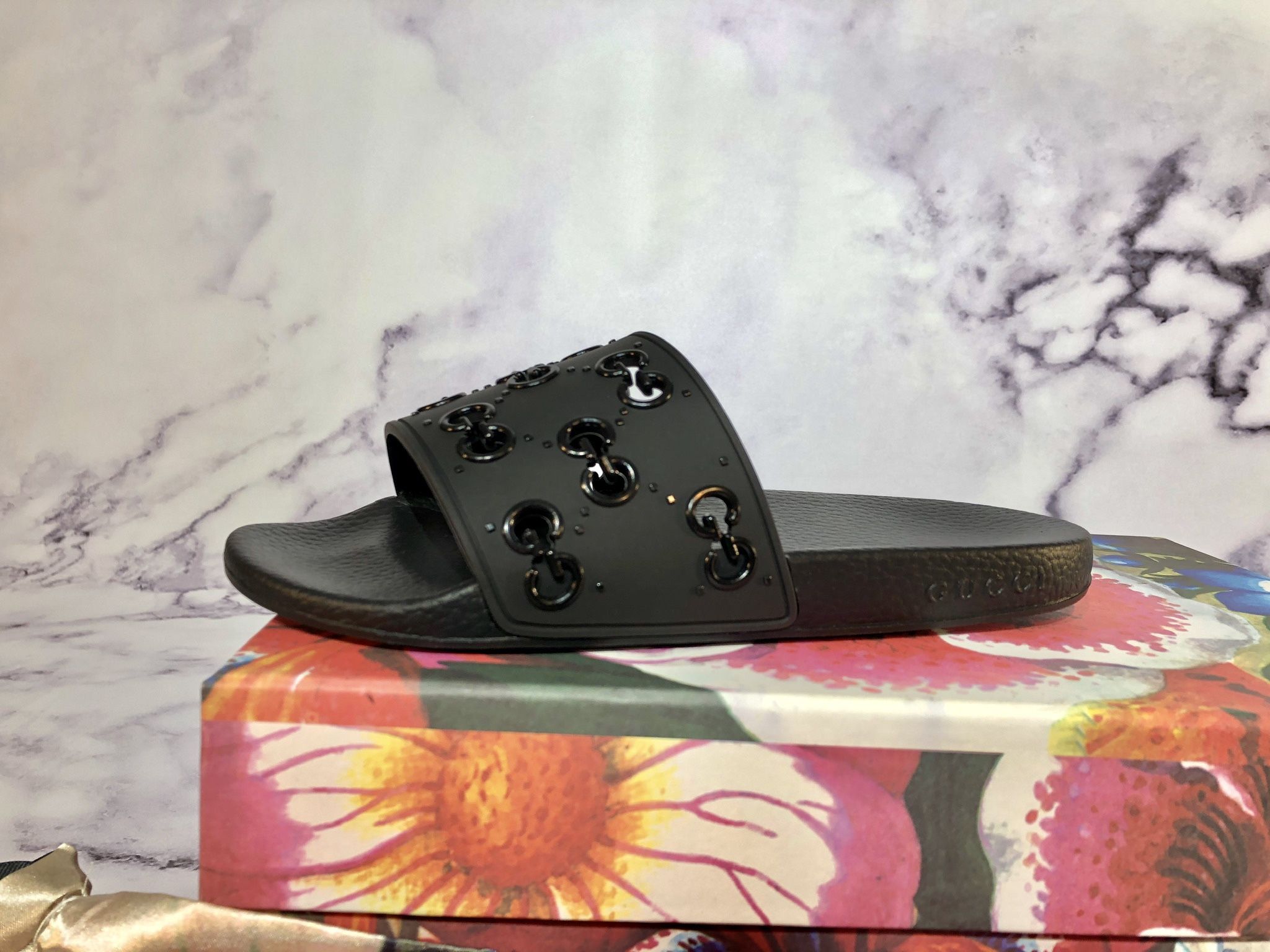 Gucci Rubber GG Slide Sandals in Black – Men’s 6.5 & 7 / Women’s 9.5 & 10 Ready for Pickup!