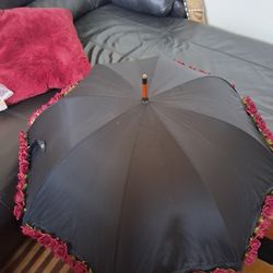 Vintage "Romantic" Victorian  Red Rose & Black Parasol/Umbrella