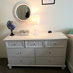 White Twin Trundle Bedroom Set