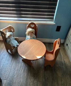 Wood vintage doll table with chairs
