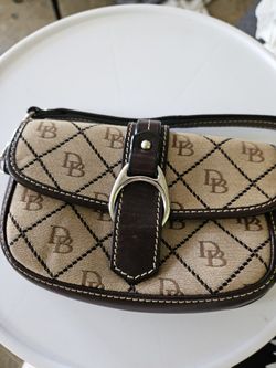 Dooney Bourke