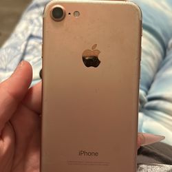 Rose Gold iPhone 7