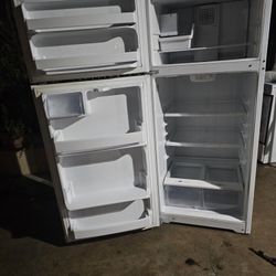 Refrigerator En Buenas Condisiones 