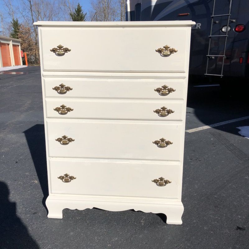 Bassett Dresser