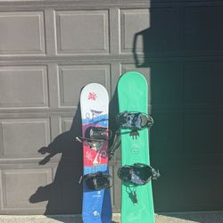 2 Snowboards 