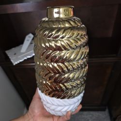 Gold And White Vase $7