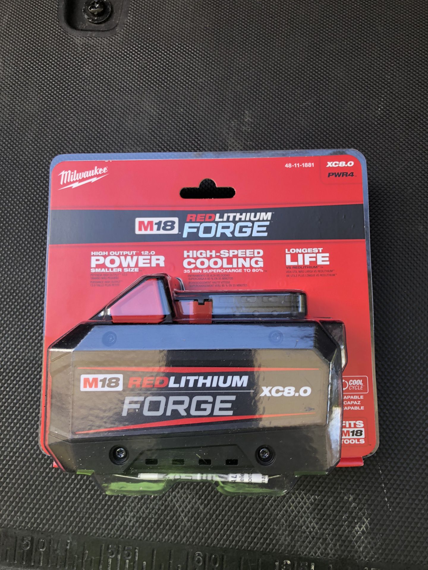 M18 18V Lithium-Ion REDLITHIUM FORGE XC 8.0 Ah Battery