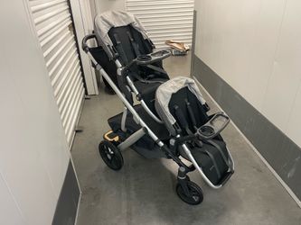 Uppa Baby stroller + car seat + lots of accessories ($2800 worth) negotiable