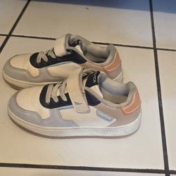 Nautica Casual/Dress Boys Shoes Size 11 $6